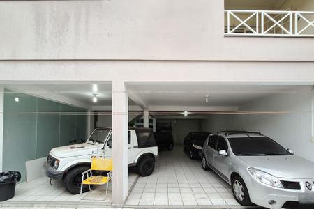 Casa à venda com 282m², 3 quartos e 5 vagas Casa à venda com 282m², 3 quartos e 5 vagasGaragem