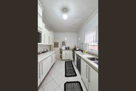 Casa à venda com 282m², 3 quartos e 5 vagas Casa à venda com 282m², 3 quartos e 5 vagasCozinha