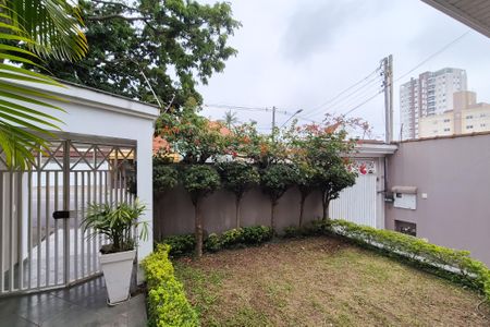 Casa à venda com 282m², 3 quartos e 5 vagas Casa à venda com 282m², 3 quartos e 5 vagasÁrea Externa