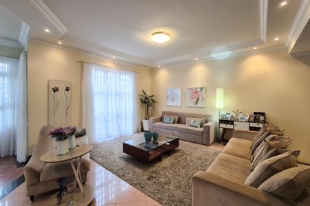 Casa à venda com 282m², 3 quartos e 5 vagas Casa à venda com 282m², 3 quartos e 5 vagasSala 1