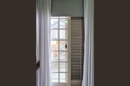 Casa à venda com 282m², 3 quartos e 5 vagas Casa à venda com 282m², 3 quartos e 5 vagasQuarto 1