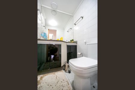 Apartamento à venda com 61m², 3 quartos e 1 vaga Apartamento à venda com 61m², 3 quartos e 1 vagaBanheiro