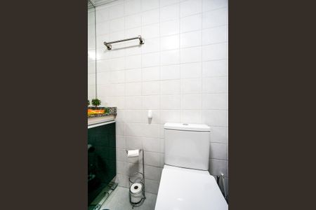 Apartamento à venda com 61m², 3 quartos e 1 vaga Apartamento à venda com 61m², 3 quartos e 1 vagaBanheiro