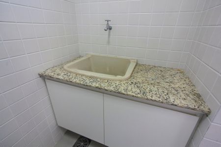 Apartamento para alugar com 70m², 3 quartos e 1 vaga Apartamento para alugar com 70m², 3 quartos e 1 vagaÁrea de Serviço