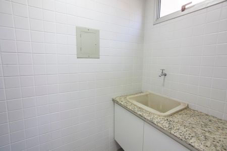 Apartamento para alugar com 70m², 3 quartos e 1 vaga Apartamento para alugar com 70m², 3 quartos e 1 vagaÁrea de Serviço