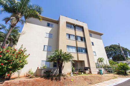 Apartamento para alugar com 70m², 3 quartos e 1 vaga Apartamento para alugar com 70m², 3 quartos e 1 vagaFachada do Bloco