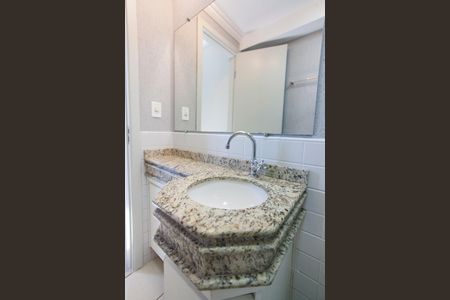 Apartamento para alugar com 70m², 3 quartos e 1 vaga Apartamento para alugar com 70m², 3 quartos e 1 vagaBanheiro da Suíte