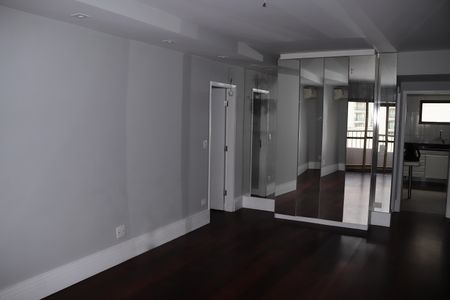 Apartamento à venda com 237m², 3 quartos e 2 vagasSala