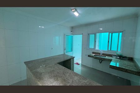 Casa para alugar com 117m², 3 quartos e 2 vagas Casa para alugar com 117m², 3 quartos e 2 vagasCozinha