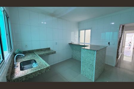 Casa para alugar com 117m², 3 quartos e 2 vagas Casa para alugar com 117m², 3 quartos e 2 vagasCozinha