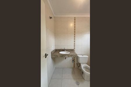 Casa para alugar com 117m², 3 quartos e 2 vagas Casa para alugar com 117m², 3 quartos e 2 vagasBanheiro da Suíte 1