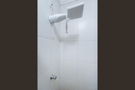Chuveiro de kitnet/studio para alugar com 1 quarto, 30m² em Embaré, Santos