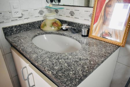 Apartamento à venda com 96m², 3 quartos e 2 vagas Apartamento à venda com 96m², 3 quartos e 2 vagasBanheiro da Suíte