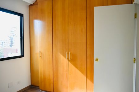 Apartamento à venda com 96m², 3 quartos e 2 vagas Apartamento à venda com 96m², 3 quartos e 2 vagasQuarto 2