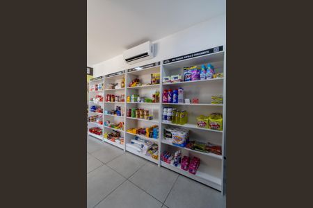 Apartamento à venda com 49m², 2 quartos e 1 vaga Apartamento à venda com 49m², 2 quartos e 1 vagaÁrea Comum - Mini Mercado