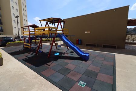 Apartamento para alugar com 55m², 2 quartos e 1 vagaÁrea comum - Playground