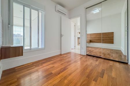 Apartamento para alugar com 69m², 2 quartos e 2 vagas Apartamento para alugar com 69m², 2 quartos e 2 vagasSuíte