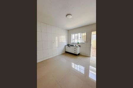Casa à venda com 99m², 2 quartos e 1 vagaCozinha