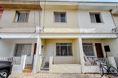 Casa à venda com 99m², 2 quartos e 1 vagaFachada - Plaquinha