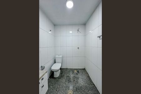 Casa à venda com 99m², 2 quartos e 1 vagaBanheiro