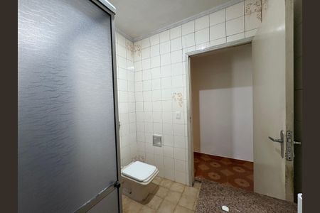 Casa para alugar com 160m², 2 quartos e 2 vagas Casa para alugar com 160m², 2 quartos e 2 vagasBanheiro