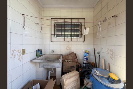 Casa para alugar com 160m², 2 quartos e 2 vagas Casa para alugar com 160m², 2 quartos e 2 vagasLavanderia