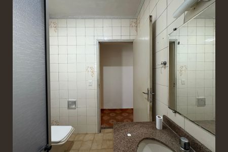 Casa para alugar com 160m², 2 quartos e 2 vagas Casa para alugar com 160m², 2 quartos e 2 vagasBanheiro