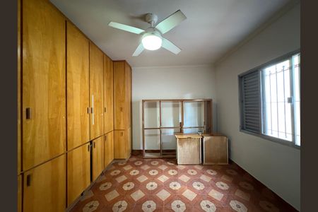 Casa para alugar com 160m², 2 quartos e 2 vagas Casa para alugar com 160m², 2 quartos e 2 vagasQuarto 1