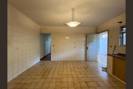Casa para alugar com 160m², 2 quartos e 2 vagas Casa para alugar com 160m², 2 quartos e 2 vagasCozinha