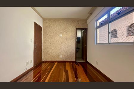 Apartamento à venda com 90m², 3 quartos e 2 vagasQuarto 2