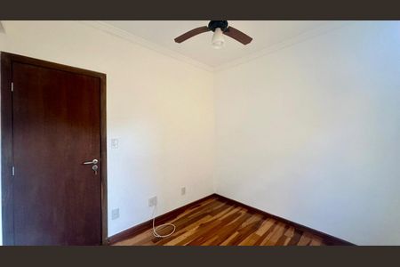 Apartamento à venda com 90m², 3 quartos e 2 vagasQuarto