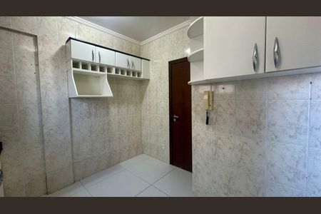 Apartamento à venda com 90m², 3 quartos e 2 vagasCozinha