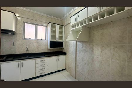 Apartamento à venda com 90m², 3 quartos e 2 vagasCozinha