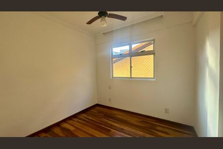 Apartamento à venda com 90m², 3 quartos e 2 vagasQuarto