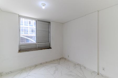 Apartamento à venda com 38m², 1 quarto e sem vagaQuarto