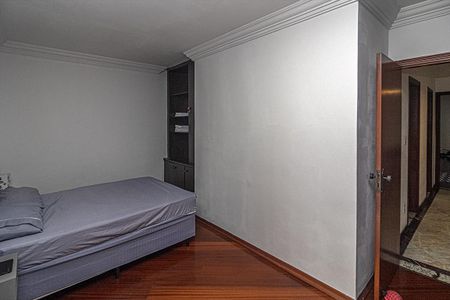 Casa à venda com 160m², 4 quartos e 2 vagas Casa à venda com 160m², 4 quartos e 2 vagasQuarto 3