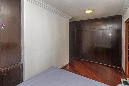 Casa à venda com 160m², 4 quartos e 2 vagas Casa à venda com 160m², 4 quartos e 2 vagasQuarto 3