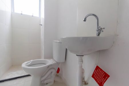 Apartamento para alugar com 45m², 2 quartos e sem vagaBanheiro