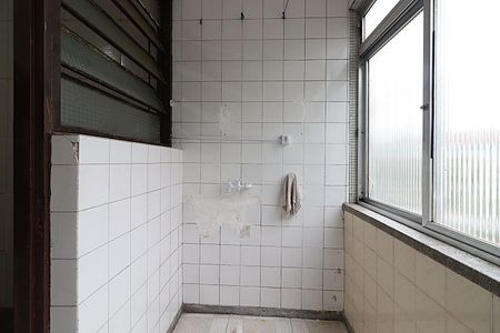 Apartamento para alugar com 68m², 2 quartos e sem vagaÁrea de Serviço