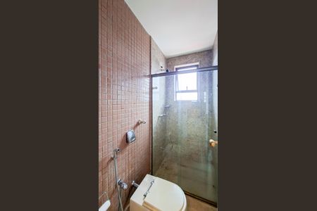 Apartamento à venda com 420m², 5 quartos e 6 vagas Apartamento à venda com 420m², 5 quartos e 6 vagasBanheiro da Suíte 3 e 4