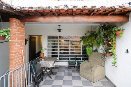 Casa à venda com 138m², 3 quartos e 1 vagaÁrea comum