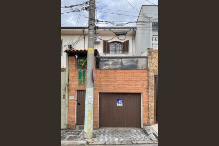 Casa à venda com 138m², 3 quartos e 1 vagaFachada + plaquinha