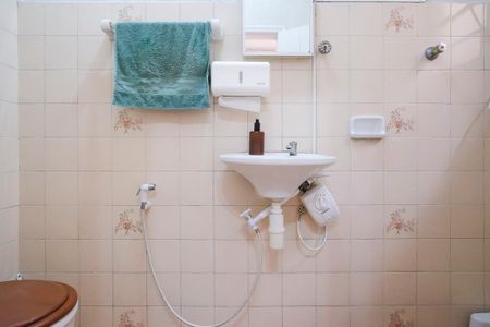 Casa à venda com 138m², 3 quartos e 1 vagaBanheiro de Serviço