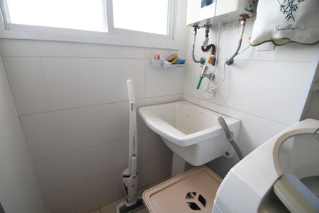 Apartamento para alugar com 68m², 2 quartos e 2 vagasÁrea de Serviço