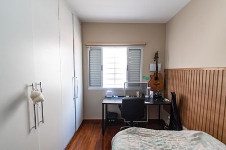 Casa à venda com 270m², 3 quartos e 4 vagasSuíte 2