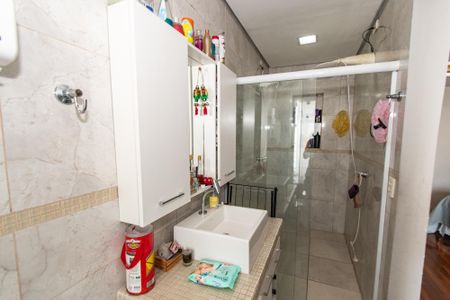 Casa à venda com 270m², 3 quartos e 4 vagasBanheiro da suíte 3