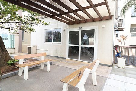 Apartamento para alugar com 46m², 2 quartos e 1 vagaÁrea comum