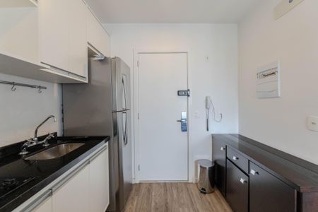 Apartamento à venda com 33m², 1 quarto e 1 vaga Apartamento à venda com 33m², 1 quarto e 1 vagaCozinha