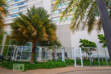 Apartamento à venda com 33m², 1 quarto e 1 vaga Apartamento à venda com 33m², 1 quarto e 1 vagaFachada