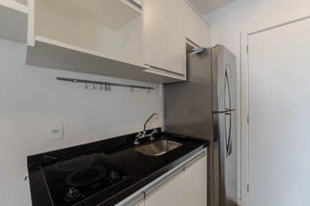 Apartamento à venda com 33m², 1 quarto e 1 vaga Apartamento à venda com 33m², 1 quarto e 1 vagaCozinha